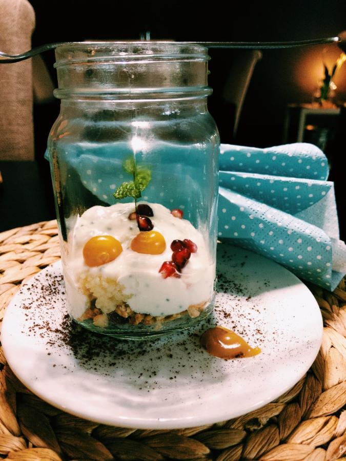 The Hedge Guesthouse Куруман Екстериор снимка