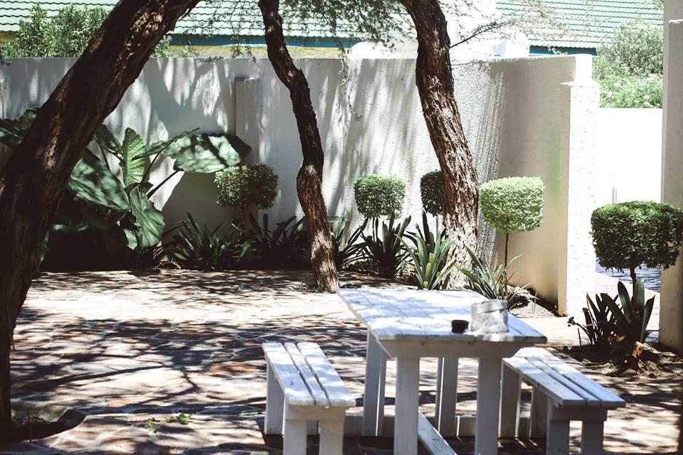 The Hedge Guesthouse Куруман Екстериор снимка